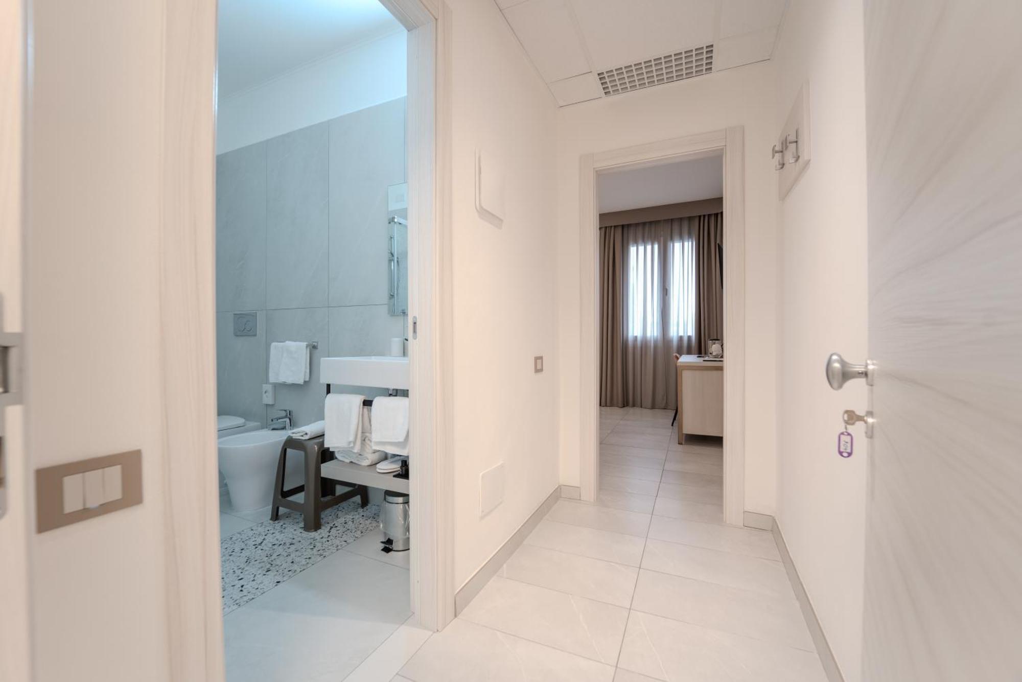 Hotel Donatello 모데나 외부 사진