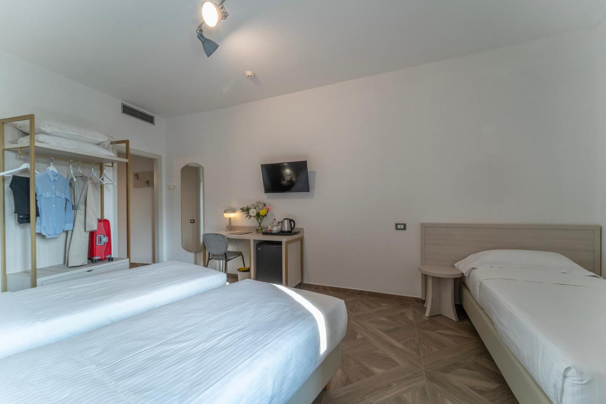 Hotel Donatello 모데나 외부 사진