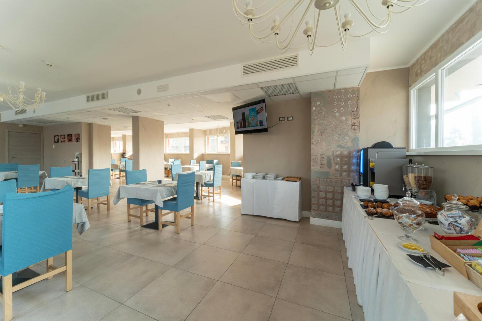 Hotel Donatello 모데나 외부 사진