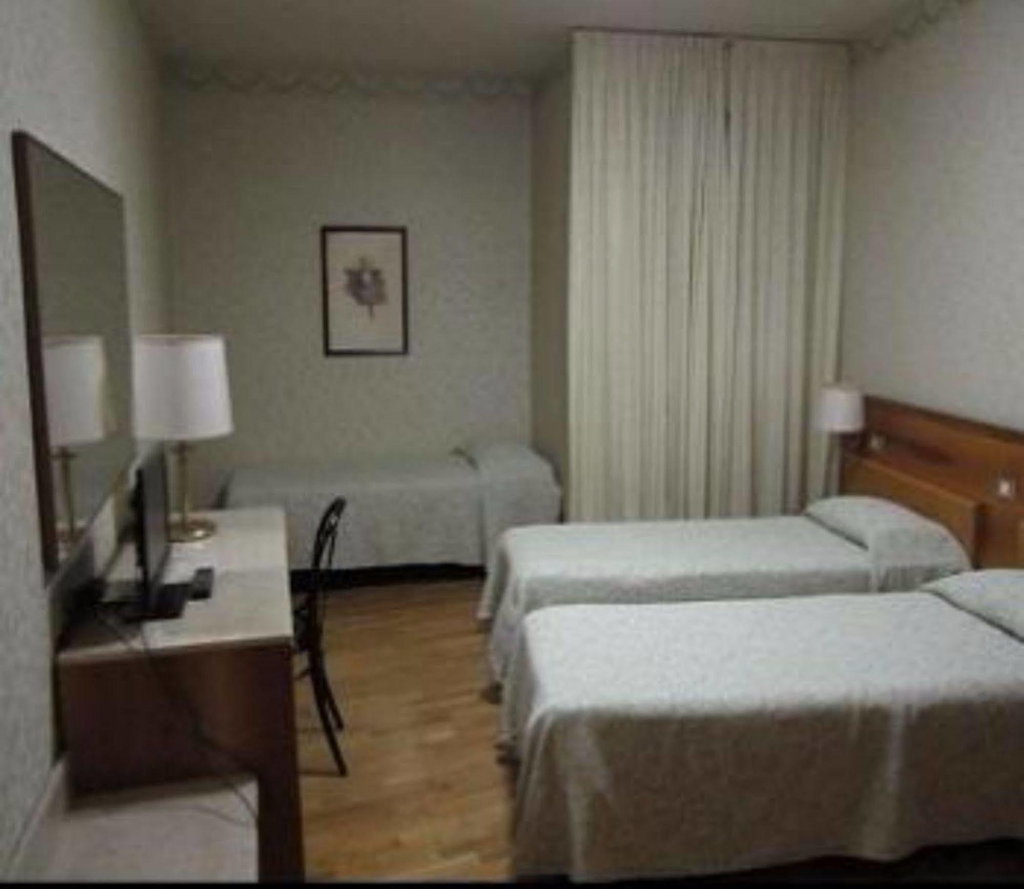 Hotel Donatello 모데나 외부 사진
